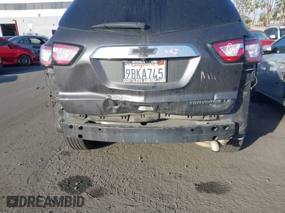 2013 Chevrolet Traverse LS с VIN 1GNKRFED9DJ170684, выставлен на аукционе IAAI как лот 43458383 с пробегом 161 478 миль миль и . История ставок и продаж доступна на DreamBid. Изображение 6.