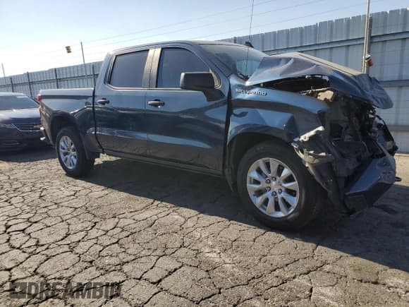 ✅ 2022 Chevrolet Silverado 1500 Custom • VIN: 3GCPWBEK9NG117629 • Лот: 71227335. Опубликован ранее на Copart с пробегом 57 503 миль. Бесплатный доступ к архиву аукционных продаж из США и подробный отчёт об истории автомобиля на DreamBid. Изображение 4.
