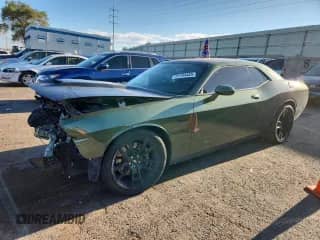 2020 Dodge Challenger R/T Scat Pack z VIN 2C3CDZFJ9LH205701, wystawiony jako Copart lot #72104485 z przebiegiem 79 672 mil mil oraz Szkoda całkowita • Salvage title. Historia ofert i sprzedaży dostępna na DreamBid. Obrazek 1.