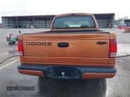 ✅ 2000 Dodge Dakota Sport • VIN: 1B7GL2AX6YS624270 • Lot: 42115234. Listed on IAAI with 187,410 mi. Free auction sales archive from the USA and detailed vehicle history report at DreamBid. Image 16.