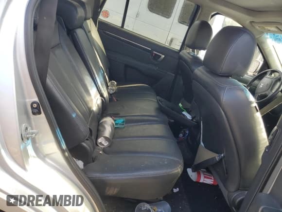 ✅ 2008 Hyundai Santa Fe SE • VIN: 5NMSH73E18H223029 • Lot: 92869815. Wystawiony na Copart z przebiegiem 166 569 mil. Bezpłatny archiwum sprzedaży aukcyjnych z USA i szczegółowy raport historii pojazdu na DreamBid. Zdjęcie 11.