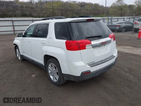 ✅ 2011 GMC Terrain SLT-1 • VIN: 2CTFLVEC6B6254005 • Lot: 42038165. Listed on IAAI with 166,067 mi. Free auction sales archive from the USA and detailed vehicle history report at DreamBid. Image 3.
