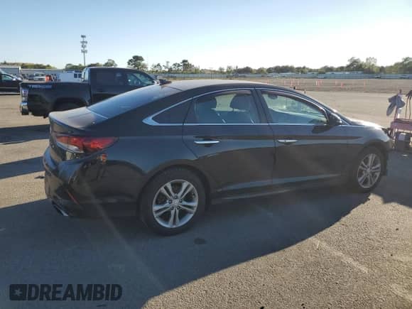 2018 Hyundai Sonata Limited с VIN 5NPE34AF8JH720738, выставлен на аукционе Copart как лот 81995615 с пробегом 60 096 миль миль и Списание • Salvage title. История ставок и продаж доступна на DreamBid. Изображение 3.