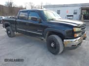✅ 2005 Chevrolet Silverado 2500HD LS • VIN: 1GCHK23U35F826160 • Lot: 41752747. Wystawiony na IAAI z przebiegiem 204 627 mil. Bezpłatny archiwum sprzedaży aukcyjnych z USA i szczegółowy raport historii pojazdu na DreamBid. Zdjęcie 1.