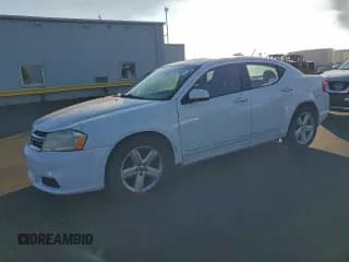 ✅ 2011 Dodge Avenger Mainstreet • VIN: 1B3BD1FB2BN590558 • Lot: 94720025. Listed on Copart with 186,239 mi. Free auction sales archive from the USA and detailed vehicle history report at DreamBid. Image 1.