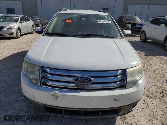 ✅ 2008 Ford Taurus X SEL • VIN: 1FMDK05W48GA36930 • Lot: 84696944. Wystawiony na Copart z przebiegiem Nie podano. Bezpłatny archiwum sprzedaży aukcyjnych z USA i szczegółowy raport historii pojazdu na DreamBid. Zdjęcie 5.