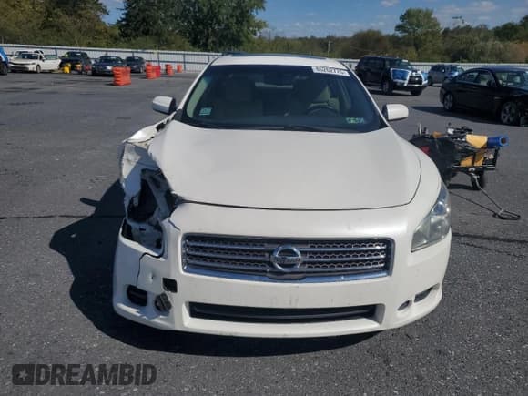 ✅ 2010 Nissan Maxima S • VIN: 1N4AA5AP4AC811266 • Лот: 86262775. Опубликован ранее на Copart с пробегом 123 934 миль. Бесплатный доступ к архиву аукционных продаж из США и подробный отчёт об истории автомобиля на DreamBid. Изображение 5.