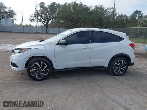 ✅ 2020 Honda HR-V Sport • VIN: 3CZRU5H15LM700923 • Lot: 41499402. Listed on IAAI with 55,323 mi. Free auction sales archive from the USA and detailed vehicle history report at DreamBid. Image 14.