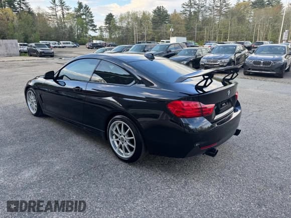 ✅ 2014 BMW 4 Series 435i xDrive • VIN: WBA3R5C50EF784642 • Lot: 56781275. Wystawiony na Copart z przebiegiem 80 550 mil. Bezpłatny archiwum sprzedaży aukcyjnych z USA i szczegółowy raport historii pojazdu na DreamBid. Zdjęcie 3.