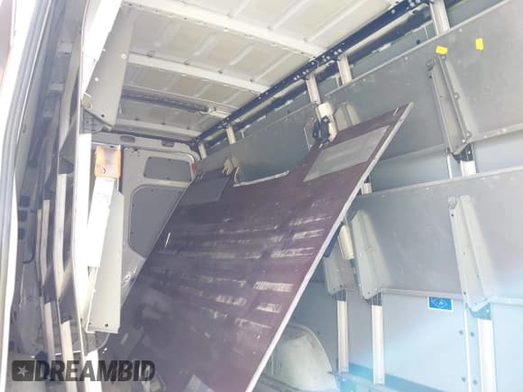 ✅ 2021 Mercedes-Benz Sprinter Cargo • VIN: W1Y4DCHY7MT049228 • Lot: 42071984. Listed on IAAI with 145,390 mi. Free auction sales archive from the USA and detailed vehicle history report at DreamBid. Image 8.
