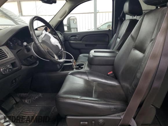 ✅ 2013 Chevrolet Silverado 1500 • VIN: 1GC2CYE87DZ254822 • Лот: 54237485. Опубликован ранее на Copart с пробегом 201 230 миль. Бесплатный доступ к архиву аукционных продаж из США и подробный отчёт об истории автомобиля на DreamBid. Изображение 7.