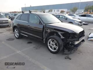 ✅ 2015 Audi Q5 Premium Plus • VIN: WA1LFAFP1FA113569 • Lot: 43819638. Wystawiony na IAAI z przebiegiem 100 869 mil. Bezpłatny archiwum sprzedaży aukcyjnych z USA i szczegółowy raport historii pojazdu na DreamBid. Zdjęcie 1.