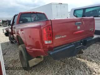 2006 Dodge 3500 SLT z VIN 3D7MX48C46G119473, wystawiony jako Copart lot #55405625 z przebiegiem 341 093 mil mil oraz Szkoda całkowita • Salvage title. Historia ofert i sprzedaży dostępna na DreamBid. Obrazek 2.