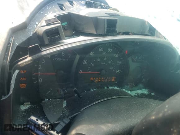 ✅ 2005 Nissan Titan SE • VIN: 1N6AA07B75N512032 • Lot: 91972545. Wystawiony na Copart z przebiegiem 191 914 mil. Bezpłatny archiwum sprzedaży aukcyjnych z USA i szczegółowy raport historii pojazdu na DreamBid. Zdjęcie 9.