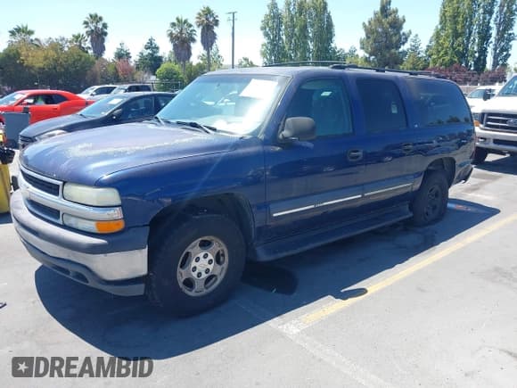 ✅ 2002 Chevrolet Suburban LS • VIN: 3GNEC16Z92G255776 • Лот: 42883752. Опубликован ранее на IAAI с пробегом 302 700 миль. Бесплатный доступ к архиву аукционных продаж из США и подробный отчёт об истории автомобиля на DreamBid. Изображение 2.