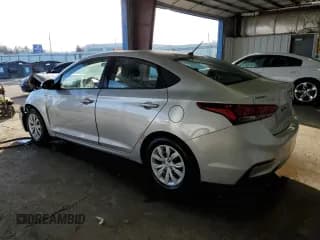 ✅ 2019 Hyundai Accent SE • VIN: 3KPC24A33KE083683 • Лот: 43200695. Опубликован ранее на Copart с пробегом 53 728 миль. Бесплатный доступ к архиву аукционных продаж из США и подробный отчёт об истории автомобиля на DreamBid. Изображение 2.