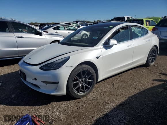 ✅ 2019 Tesla Model 3 Long Range • VIN: 5YJ3E1EBXKF493320 • Lot: 87417275. Wystawiony na Copart z przebiegiem 77 168 mil. Bezpłatny archiwum sprzedaży aukcyjnych z USA i szczegółowy raport historii pojazdu na DreamBid. Zdjęcie 1.