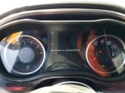 ✅ 2017 Dodge Challenger SXT • VIN: 2C3CDZAG4HH561217 • Lot: 74090864. Wystawiony na Copart z przebiegiem 76 425 mil. Bezpłatny archiwum sprzedaży aukcyjnych z USA i szczegółowy raport historii pojazdu na DreamBid. Zdjęcie 9.