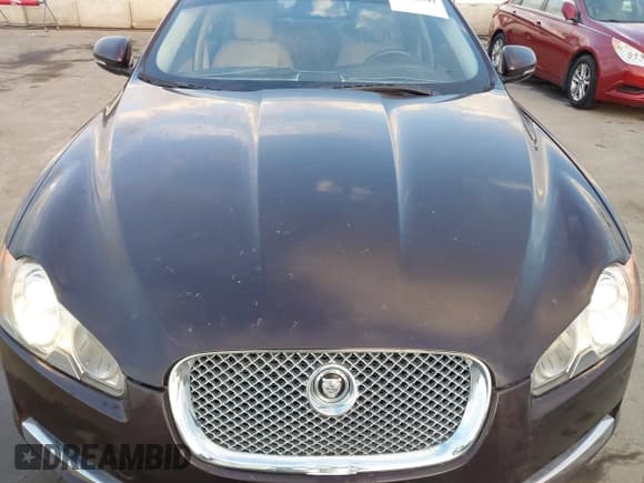 ✅ 2011 Jaguar XF Premium • VIN: SAJWA0GB4BLR84724 • Lot: 43712592. Listed on IAAI with 45,928 mi. Free auction sales archive from the USA and detailed vehicle history report at DreamBid. Image 6.
