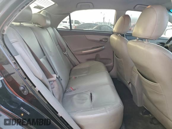 ✅ 2010 Toyota Corolla LE • VIN: JTDBU4EE8AJ080913 • Lot: 94343895. Wystawiony na Copart z przebiegiem 296 712 mil. Bezpłatny archiwum sprzedaży aukcyjnych z USA i szczegółowy raport historii pojazdu na DreamBid. Zdjęcie 10.