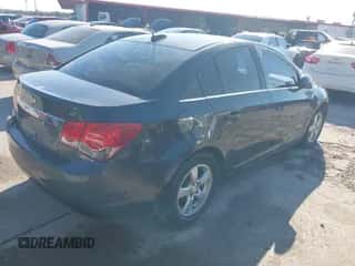 2016 Chevrolet Cruze LT с VIN 1G1PE5SBXG7132222, выставлен на аукционе IAAI как лот 43479775 с пробегом 125 876 миль миль и . История ставок и продаж доступна на DreamBid. Изображение 4.