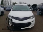 ✅ 2017 Chevrolet Bolt EV LT • VIN: 1G1FW6S03H4186560 • Lot: 83158134. Wystawiony na Copart z przebiegiem 360 544 mil. Bezpłatny archiwum sprzedaży aukcyjnych z USA i szczegółowy raport historii pojazdu na DreamBid. Zdjęcie 5.