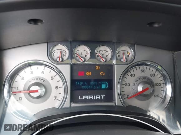 ✅ 2009 Ford F-150 XL • VIN: 1FTPW14V39FA33027 • Lot: 43483292. Wystawiony na IAAI z przebiegiem 199 815 mil. Bezpłatny archiwum sprzedaży aukcyjnych z USA i szczegółowy raport historii pojazdu na DreamBid. Zdjęcie 7.