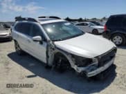 ✅ 2018 Subaru Outback Limited • VIN: 4S4BSANC9J3306010 • Lot: 60865035. Listed on Copart with 40,116 mi. Free auction sales archive from the USA and detailed vehicle history report at DreamBid. Image 4.
