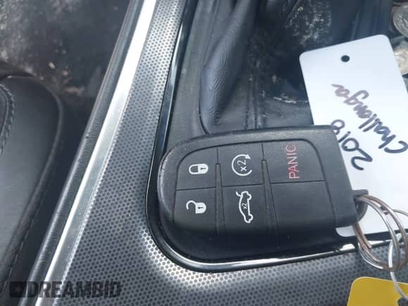 2018 Dodge Challenger T/A 392 с VIN 2C3CDZFJ3JH123976, выставлен на аукционе IAAI как лот 42997649 с пробегом 68 383 миль миль и . История ставок и продаж доступна на DreamBid. Изображение 11.