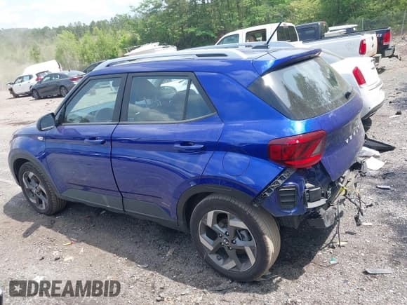 ✅ 2024 Hyundai Venue Limited • VIN: KMHRC8A36RU281776 • Lot: 42152294. Listed on IAAI with 42,629 mi. Free auction sales archive from the USA and detailed vehicle history report at DreamBid. Image 14.