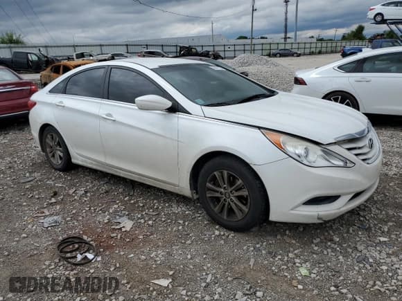 ✅ 2013 Hyundai Sonata GLS • VIN: 5NPEB4AC7DH677393 • Lot: 58407724. Listed on Copart with 140,468 mi. Free auction sales archive from the USA and detailed vehicle history report at DreamBid. Image 4.