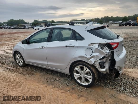 ✅ 2014 Hyundai Elantra • VIN: KMHD35LH6EU184900 • Lot: 69282575. Listed on Copart with 89,617 mi. Free auction sales archive from the USA and detailed vehicle history report at DreamBid. Image 2.