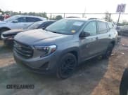 ✅ 2021 GMC Terrain SLE • VIN: 3GKALMEV3ML305867 • Lot: 42582707. Wystawiony na IAAI z przebiegiem 64 947 mil. Bezpłatny archiwum sprzedaży aukcyjnych z USA i szczegółowy raport historii pojazdu na DreamBid. Zdjęcie 17.