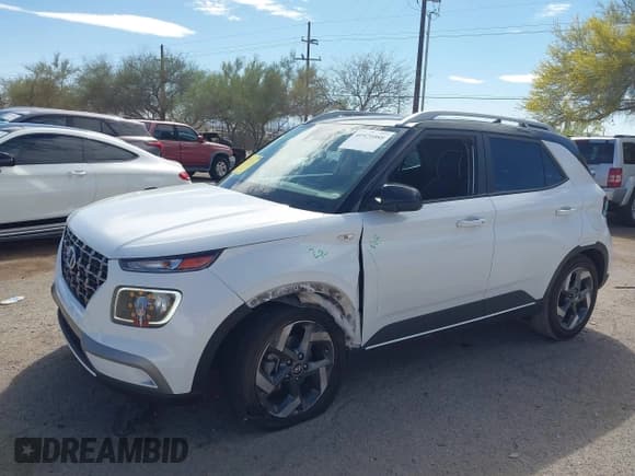✅ 2022 Hyundai Venue SEL • VIN: KMHRC8A35NU180027 • Lot: 41921088. Listed on IAAI with 69,220 mi. Free auction sales archive from the USA and detailed vehicle history report at DreamBid. Image 6.