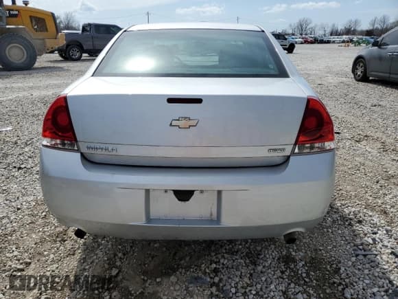 ✅ 2014 Chevrolet Impala LS • VIN: 2G1WA5E3XE1177392 • Лот: 46810754. Опубликован ранее на Copart с пробегом 157 165 миль. Бесплатный доступ к архиву аукционных продаж из США и подробный отчёт об истории автомобиля на DreamBid. Изображение 6.
