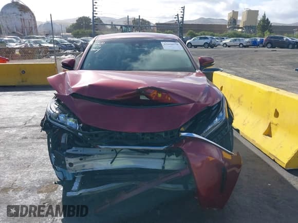 ✅ 2021 Toyota Venza LE • VIN: JTEAAAAH3MJ005586 • Lot: 43608930. Listed on IAAI with 179,678 mi. Free auction sales archive from the USA and detailed vehicle history report at DreamBid. Image 12.