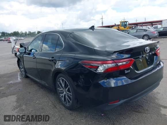 2024 Toyota Camry XLE with VIN 4T1F11AK2RU898129, listed as a IAAI auction lot 43292653 with Not provided miles and . Bid and sale history available at DreamBid. Image 3.