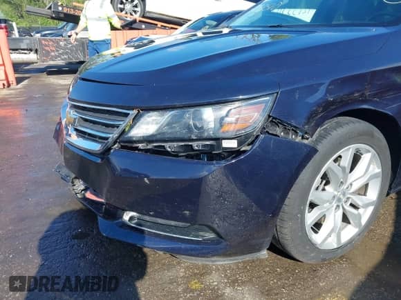 2019 Chevrolet Impala LT with VIN 2G11Z5SA6K9115152, listed as a IAAI auction lot 42133510 with 40,724 mi miles and . Bid and sale history available at DreamBid. Image 18.