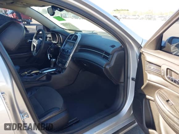 2016 Chevrolet Malibu LT с VIN 1G11C5SA3GF117392, выставлен на аукционе IAAI как лот 43329273 с пробегом 211 453 миль миль и . История ставок и продаж доступна на DreamBid. Изображение 5.