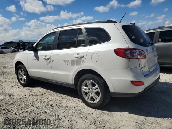 ✅ 2011 Hyundai Santa Fe GLS • VIN: 5XYZG3AB4BG069372 • Lot: 72631194. Listed on Copart with 237,149 mi. Free auction sales archive from the USA and detailed vehicle history report at DreamBid. Image 2.