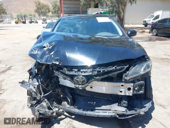 ✅ 2019 Toyota Camry SE • VIN: 4T1B11HK1KU840524 • Лот: 42894795. Опубликован ранее на IAAI с пробегом 111 366 миль. Бесплатный доступ к архиву аукционных продаж из США и подробный отчёт об истории автомобиля на DreamBid. Изображение 12.