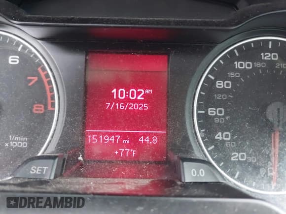 ✅ 2009 Audi A4 Premium • VIN: WAUJF78K19N066782 • Lot: 42757809. Wystawiony na IAAI z przebiegiem 151 947 mil. Bezpłatny archiwum sprzedaży aukcyjnych z USA i szczegółowy raport historii pojazdu na DreamBid. Zdjęcie 7.