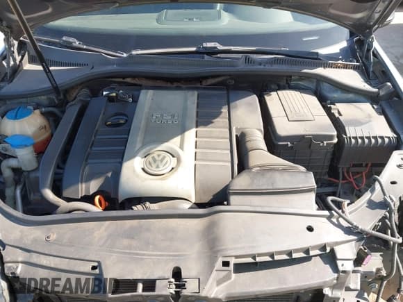 ✅ 2007 Volkswagen Golf GTI • VIN: WVWFV71K47W118600 • Lot: 42298843. Listed on IAAI with 137,346 mi. Free auction sales archive from the USA and detailed vehicle history report at DreamBid. Image 10.