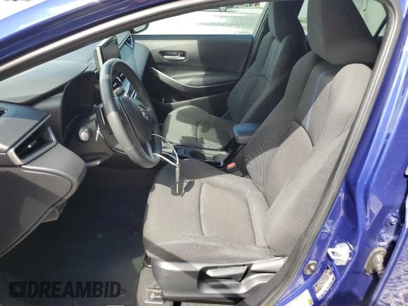 ✅ 2021 Toyota Corolla SE • VIN: 5YFS4MCE9MP070877 • Lot: 90032795. Wystawiony na Copart z przebiegiem 80 125 mil. Bezpłatny archiwum sprzedaży aukcyjnych z USA i szczegółowy raport historii pojazdu na DreamBid. Zdjęcie 7.