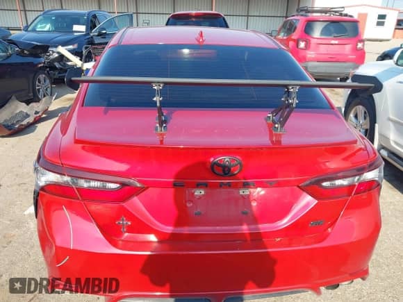 2022 Toyota Camry SE z VIN 4T1G11AK7NU036054, wystawiony jako IAAI lot #43036833 z przebiegiem 106 915 mil mil oraz . Historia ofert i sprzedaży dostępna na DreamBid. Obrazek 17.