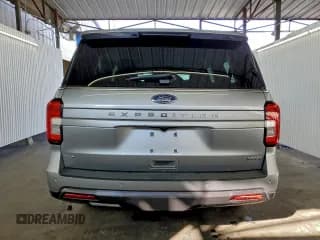 ✅ 2024 Ford Expedition Max XLT • VIN: 1FMJK1J87REA54464 • Lot: 93602875. Wystawiony na Copart z przebiegiem 47 853 mil. Bezpłatny archiwum sprzedaży aukcyjnych z USA i szczegółowy raport historii pojazdu na DreamBid. Zdjęcie 6.