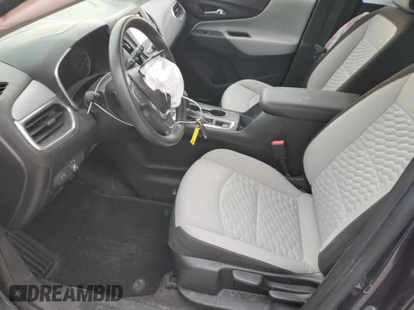✅ 2018 Chevrolet Equinox LS • VIN: 3GNAXREV3JL405192 • Lot: 85704145. Wystawiony na Copart z przebiegiem 125 724 mil. Bezpłatny archiwum sprzedaży aukcyjnych z USA i szczegółowy raport historii pojazdu na DreamBid. Zdjęcie 7.