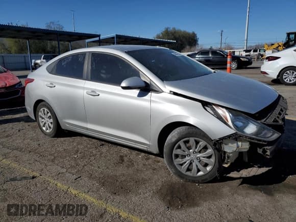 ✅ 2020 Hyundai Accent SE • VIN: 3KPC24A69LE098961 • Лот: 48497845. Опубликован ранее на Copart с пробегом 51 750 миль. Бесплатный доступ к архиву аукционных продаж из США и подробный отчёт об истории автомобиля на DreamBid. Изображение 4.