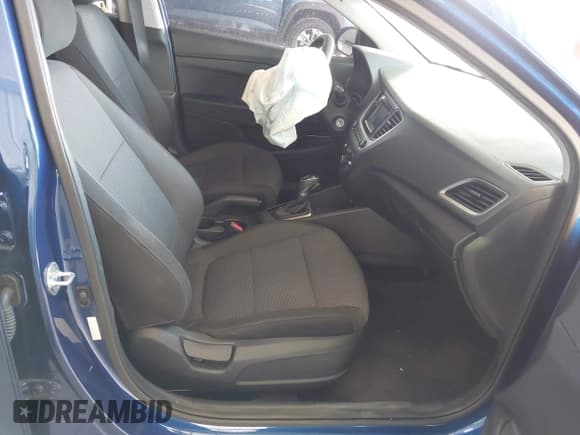 ✅ 2018 Hyundai Accent SE • VIN: 3KPC24A37JE028930 • Лот: 43453798. Опубликован ранее на IAAI с пробегом 62 552 миль. Бесплатный доступ к архиву аукционных продаж из США и подробный отчёт об истории автомобиля на DreamBid. Изображение 5.