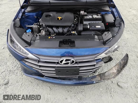 ✅ 2019 Hyundai Elantra SE • VIN: 5NPD74LF0KH453318 • Lot: 70496785. Listed on Copart with 81,296 mi. Free auction sales archive from the USA and detailed vehicle history report at DreamBid. Image 11.